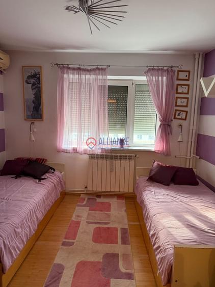 Apartament cu 3 camere decomandat în Tomis Nord