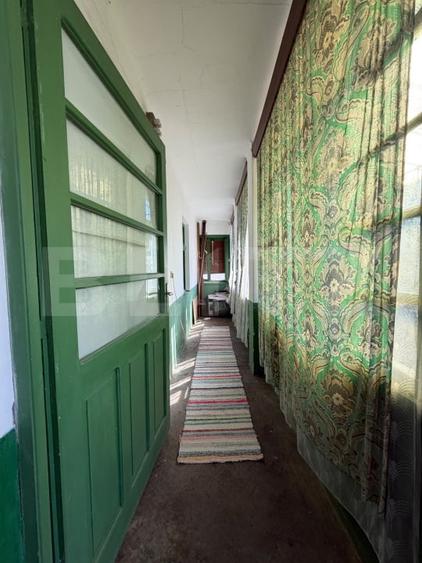 Casă individuală cu 3 camere cu Teren 1687 Mp în Buru