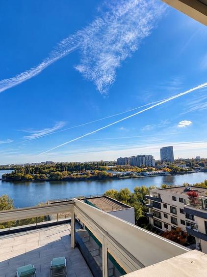 Apartament cu 4 camere decomandat în Barbu Văcărescu