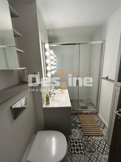 Apartament cu 3 camere decomandat, mobilat în Bucovina