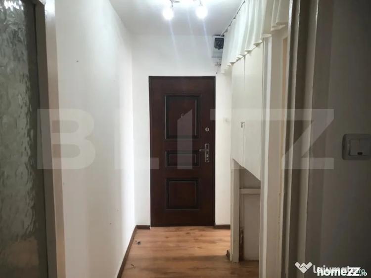 Apartament cu 2 camere nedecomandat în 14 Mai