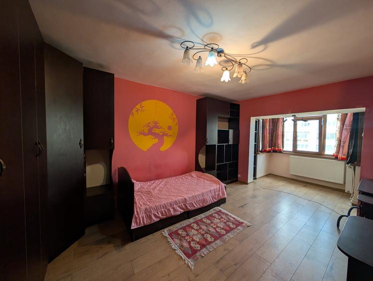 Apartament cu 2 camere decomandat în Ultracentral