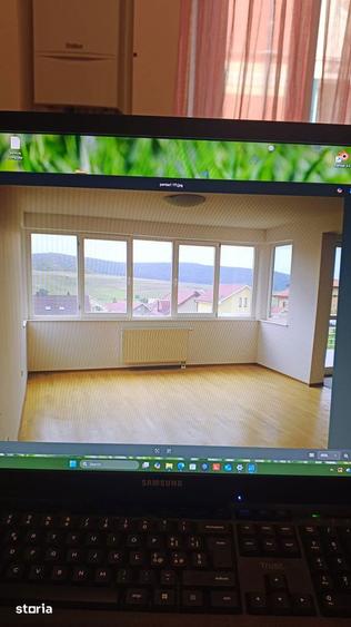 Casă cu 5 camere cu Teren 720 Mp în Livezeni