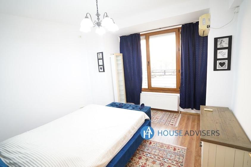 Apartament cu 3 camere, mobilat în Romană