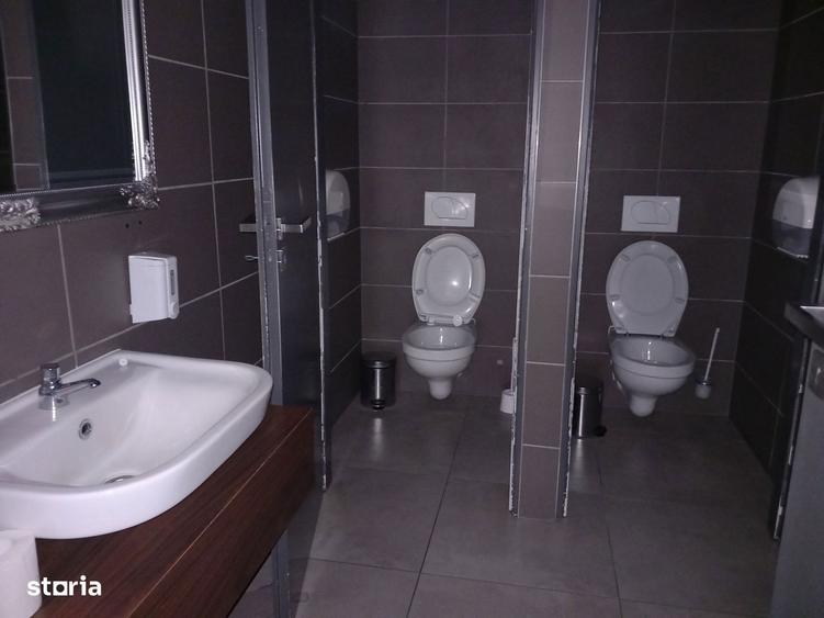 Bd. Traian in zona H. Mara, Spatiu comercial cu vad foarte bun!! - 3