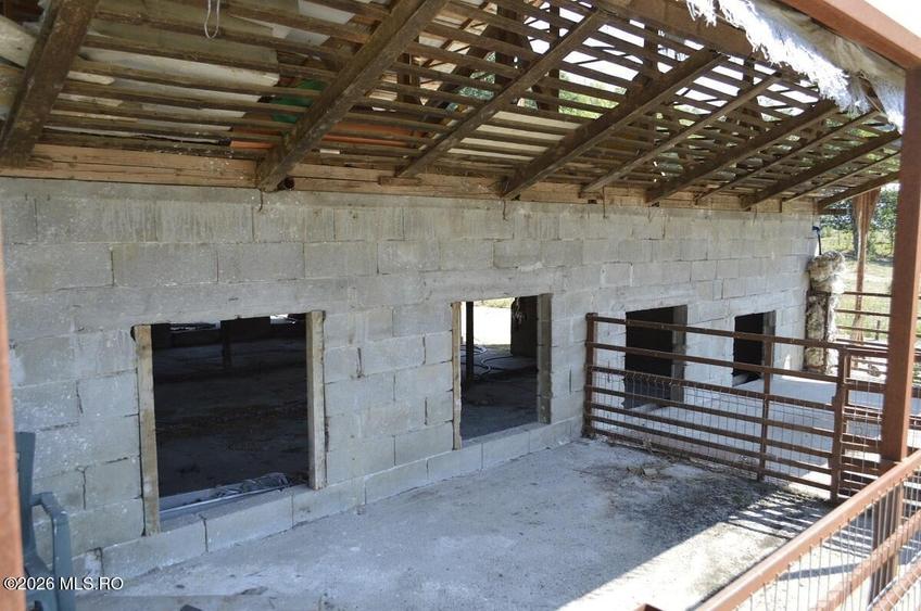 Bogati - Glimbocel, Ferma Zootehnica, Cladiri 1996 mp, Teren 4.89 ha - 24