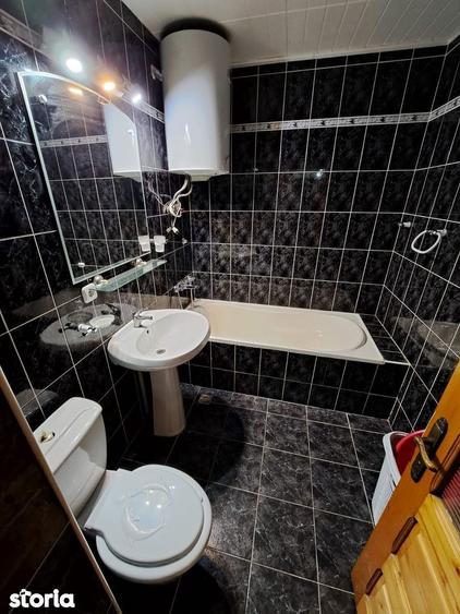Apartament cu 3 camere decomandate, Burdujeni Cuza -Voda 2 - 1