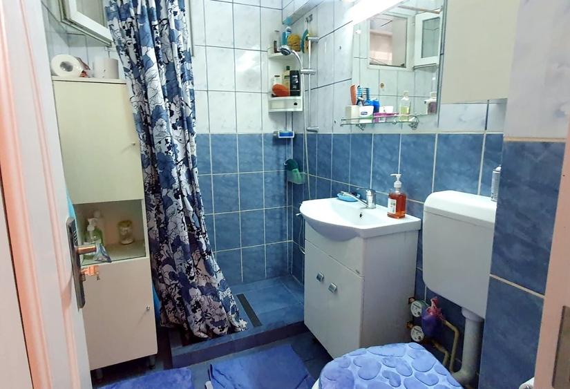 Apartament 3 camere etaj 2, Titan 1 Decembrie 1918 zona metrou Costin Georgian - 9