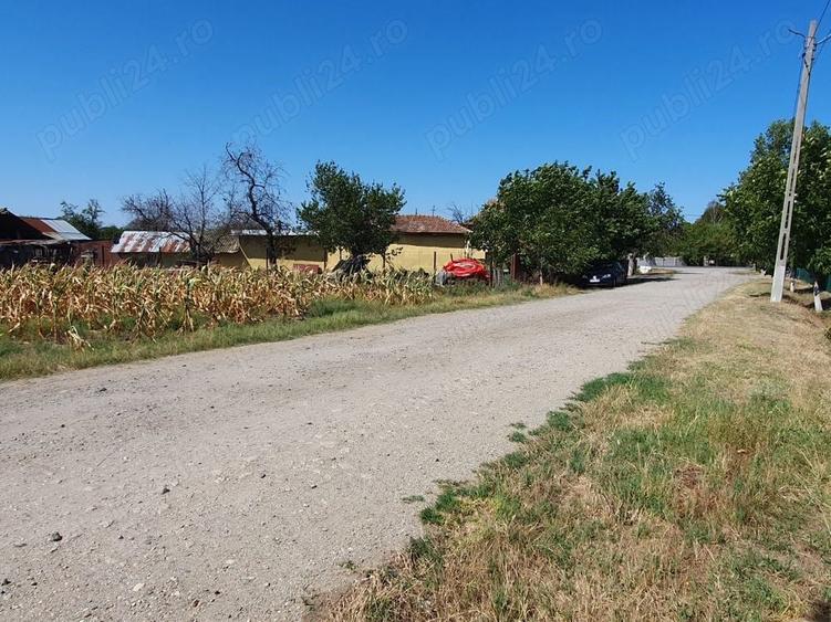 Teren Cosoveni Intravilan 1362mp 25 Euro mp - 6