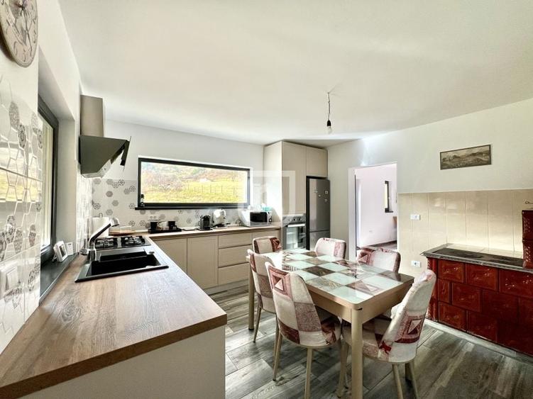 Casa din barne cu 3 dormitoare si pardoseala Gura Humorului - 4