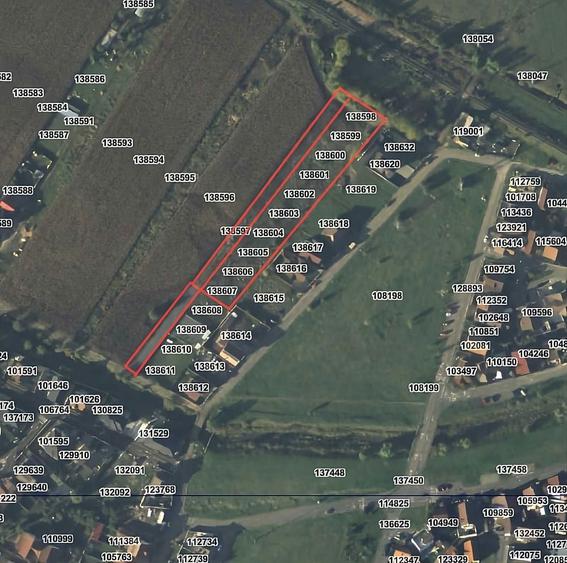 Vand Teren cu Front Stradal in Cartierul Tineretului - 5