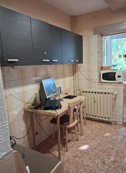 Aviatiei METROU, Promenada Mall,bl.1985,parter/4,balcon, geam la baie,AC. - 3