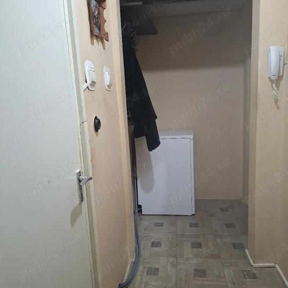 Propritar, inchiriez apart. 2 camere - 10