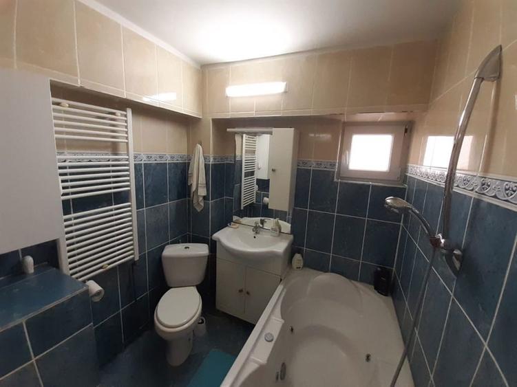 Vand Ap. 3 camere decomandat Brazda - 6