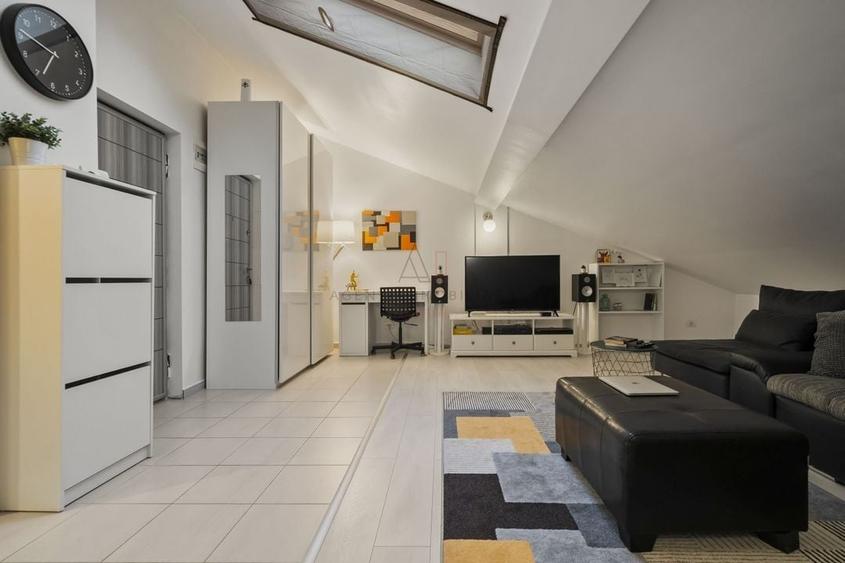 0 COMISION | Bloc Nou | 2 min Parc Sebastian - 2