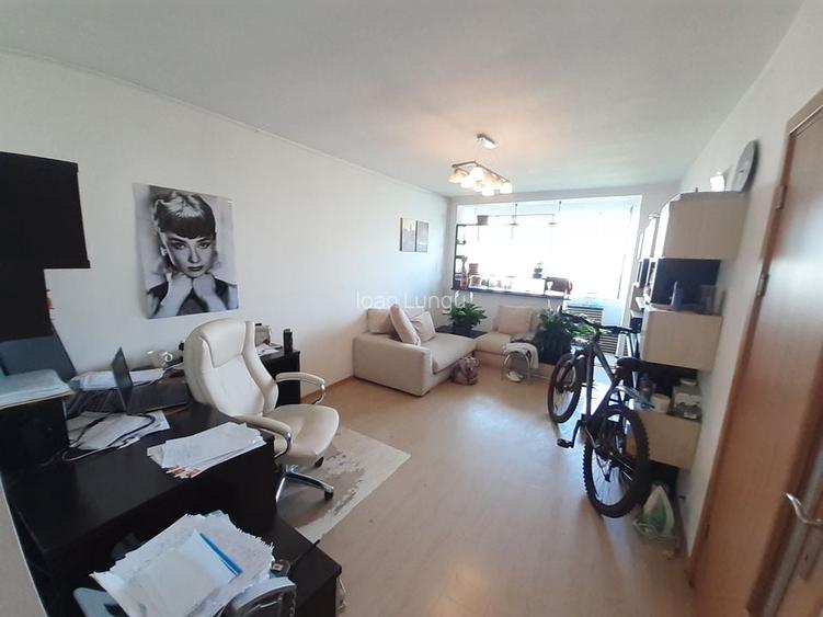 Berceni Bd. Al. Obregia 2 camere decomandat mobilat utilat, luminos