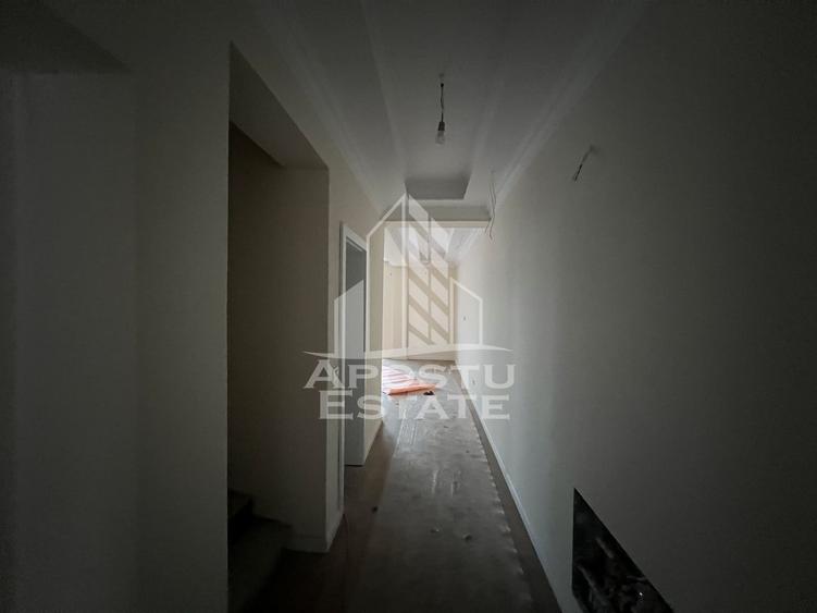 DUPLEX DE VANZARE cu suprafata foarte generoasa in Giarmata Mare - 9