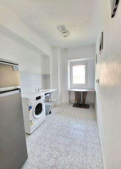 Apartament 1 camera, decomandat, 41 mp, bloc 1986, Nicolina - 8