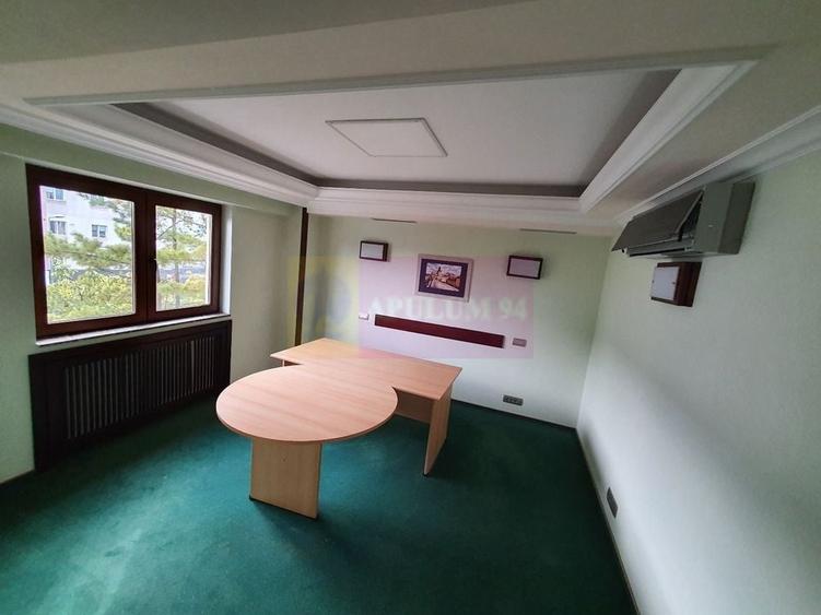 Apartament cu 3 camere de vanzare in Campina - Zona ultracentrala - 12