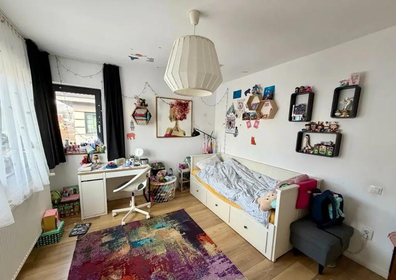 Casa 5 camere langa Primaria Flore?ti - transport ?i magazine aproape - 16