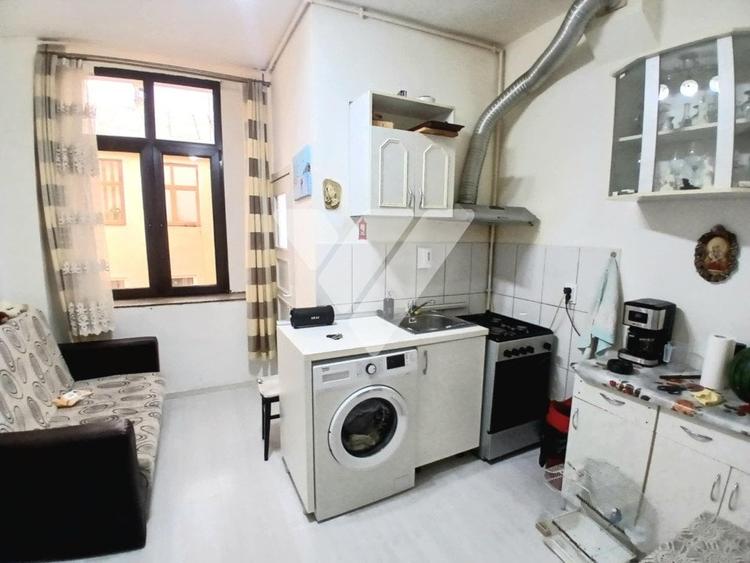 Oportunitate investitie- Garsoniera in Piata Mare, Bulevardul Balcescu - 1