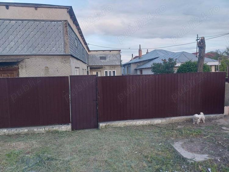 Vand casa batraneasca comuna Vulturu jud Vrancea. - 2