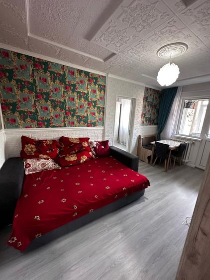 Apartament cu 2 camere, zona Tatarasi - 3