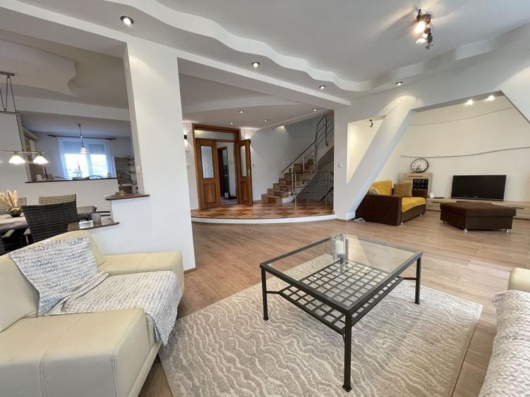 Casa spatioasa cu spatiu de relaxare-zona Blascovici - 1