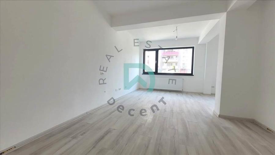 Garsoniera,  47 mp, Tractorul - 3