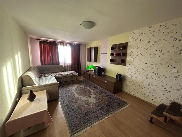Apartament de vanzare 4 camere 2 bai Sibiu Turnisor - 2