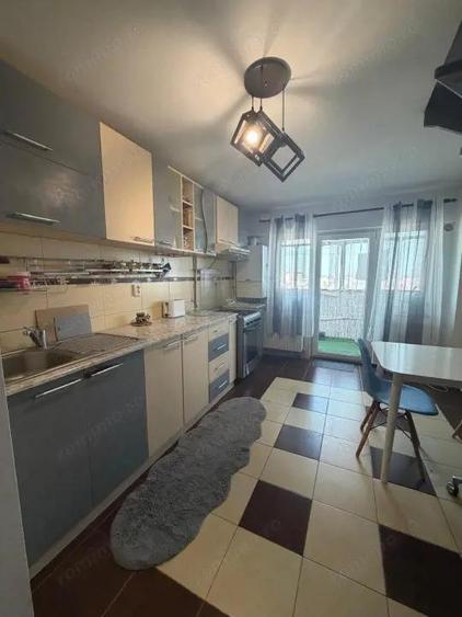 Apartament 3 camere , central , Radauti - 5