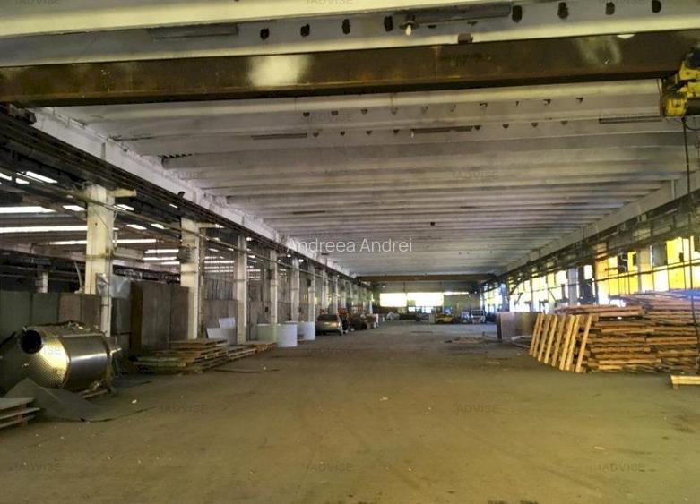 Spațiu industrial, 7800 mp în Central Spațiu industrial, 7800 mp în Central