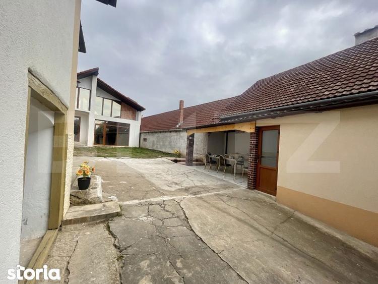Casa in stil sasesc COMPLET renovata | 180 mp utili | 900 mp teren | C - 9
