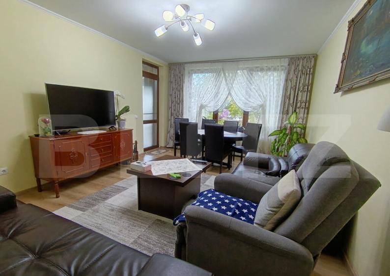 Casa cu 3 camere in suprafa?a de 122 mp ?i un teren de 5 - 4