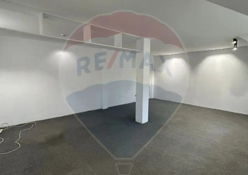 Birou 35 de mp utili langa Carrefour - 5