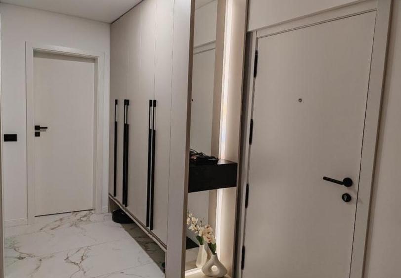 Apartament 2 camere Lux+Loc de parcare in Complexul Sun Royal View - 4