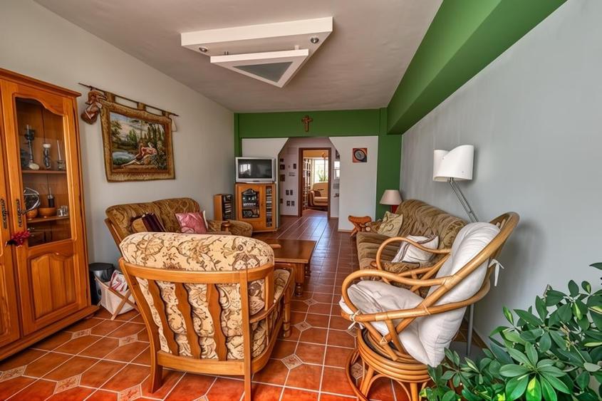 FALEZA SUD-POARTA 6-APARTAMENT CU 4 CAMERE 100 MP CENTRALA GAZE - 2