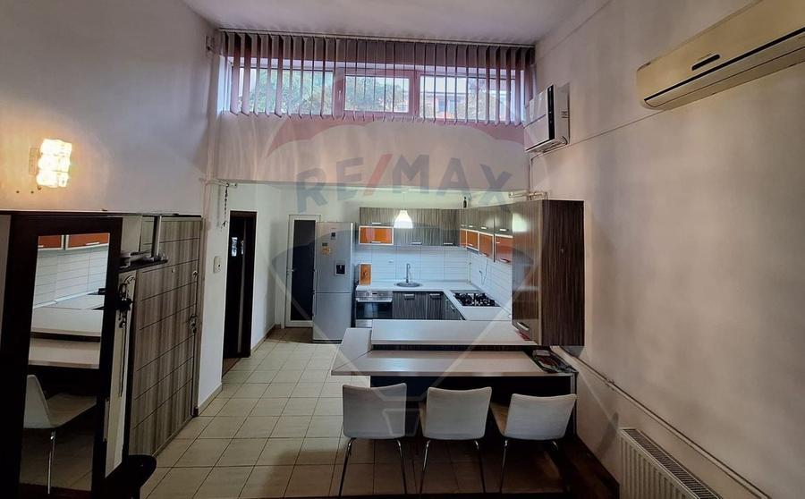 Apartament cu 3 camere de vanzare in Constanta - 1