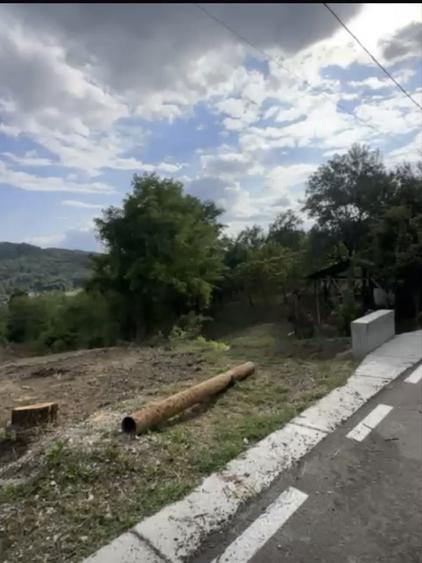 Teren intravilan ocnele mari / 8 min de oras / 1700 m2 - 2