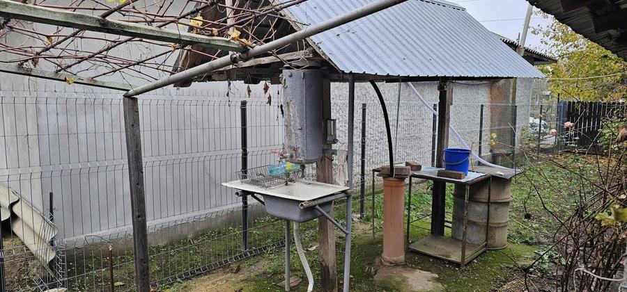 Vand casa batraneasca renovabila in Giurgiu,com Stanesti,sat Stanesti, curte 582 mp. - 6