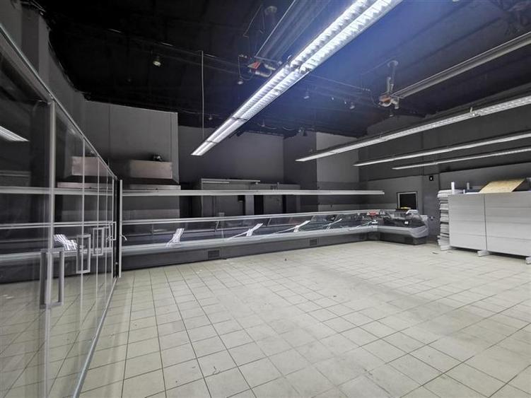 Spatiu Comercial Piata Branesti - 3