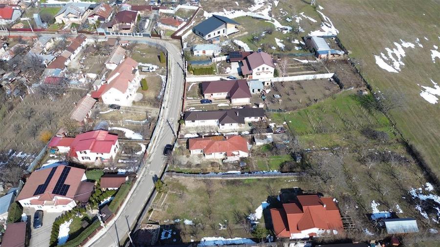 Casa batraneasca de vanzare in Campineanca str Marului nr 8 - 5