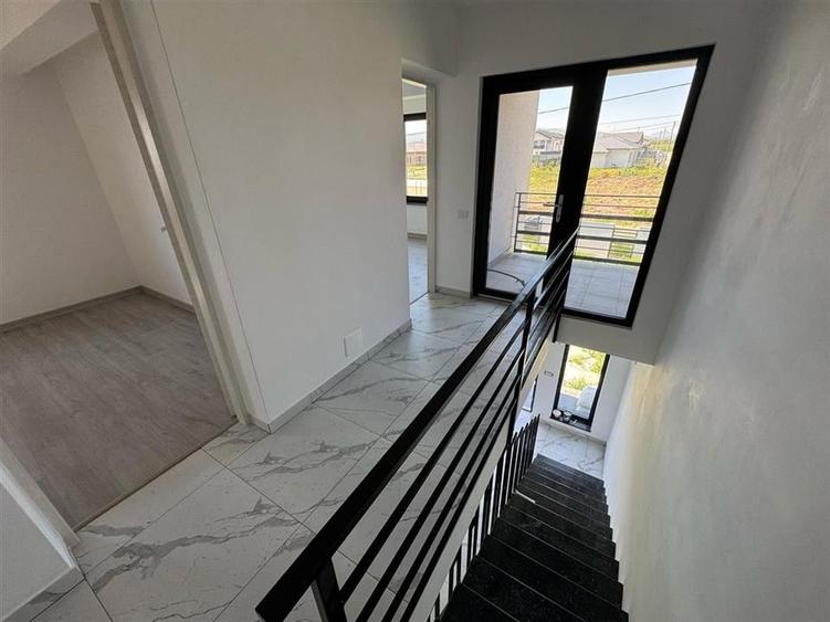 Vila P+1 de vanzare in Cartier Doctor Carnabel (toate utilitatile) - 22