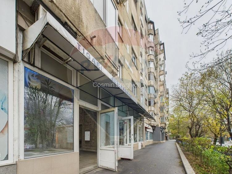 Spatiu Comercial  de 86.22mp LIBER - de vanzare in zona Vacaresti