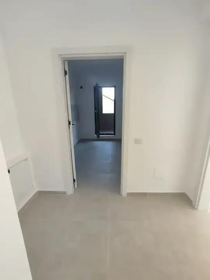 Apartament cu 2 camere decomandat în Theodor Pallady