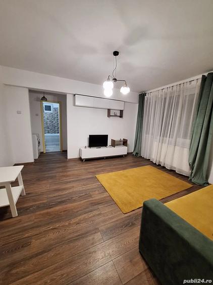 Inchiriez apartament 2 camere ultracentral - 5