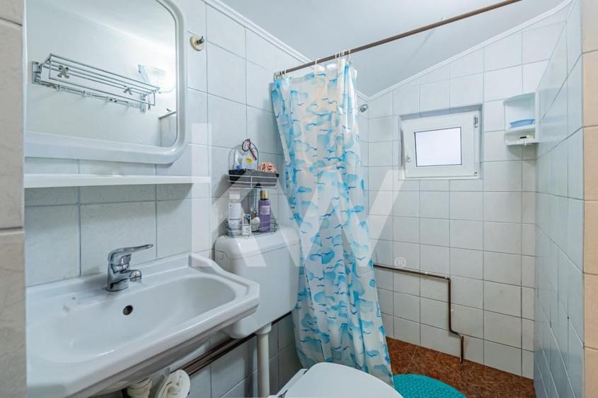 Casa individuala, vedere catre Bucegi, la 300 m de Centru, Gara sau Cantacuzino - 13