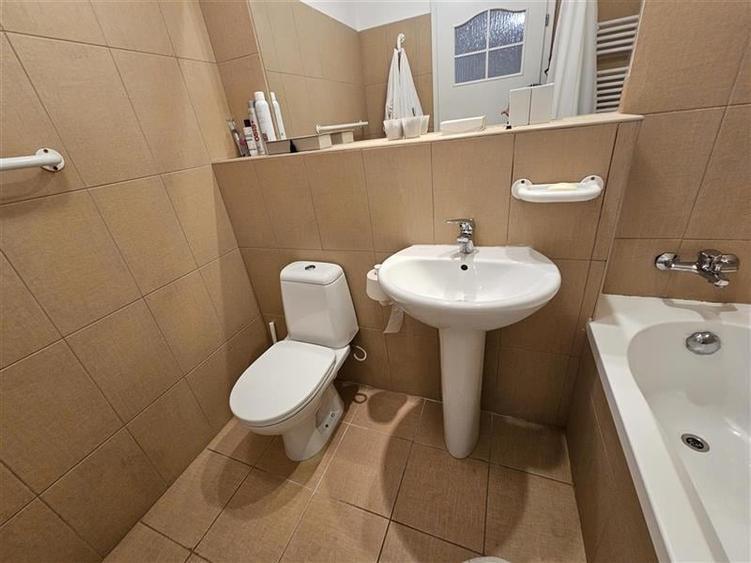 Casuta cu flori si miresme din Pipera situata in ansamblu rezidential securizat, - 38