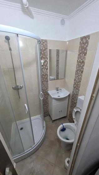 Vand Garsoniera Complet Renovata - 1