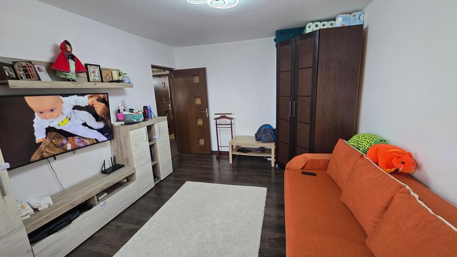 Berceni/Giurgiului/Ap Două camere decomandat, Centrala termica,renovat,totul nou - 3